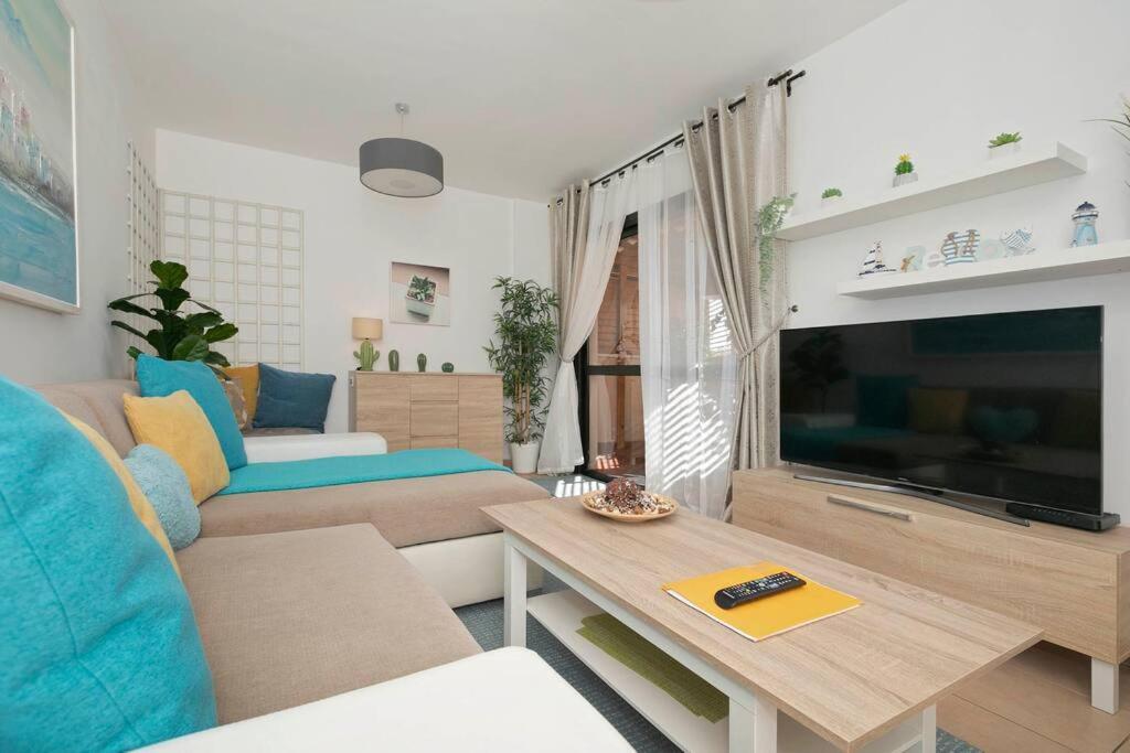 Lovely Spacious Apartment In Сан-Ісідро Екстер'єр фото
